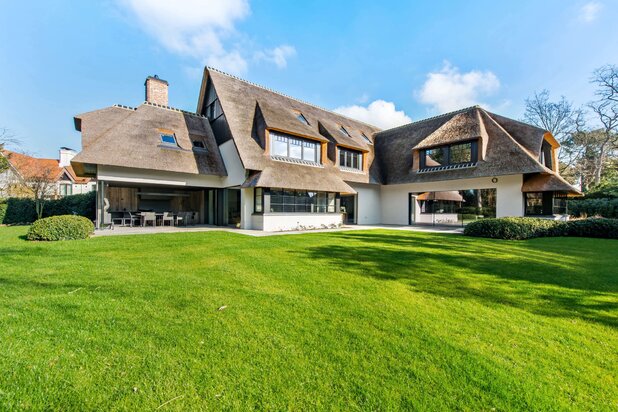 Villa te koop Zoute Sparrendreef zuidgeoriënteerde tuin