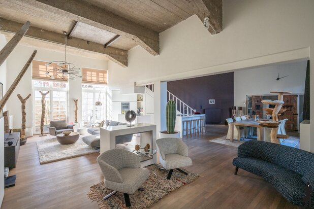 Prachtige duplex loft met onderhoudsvriendelijke tuin