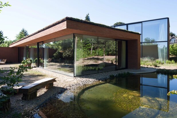 Villa Erpicum in zijn groene omgeving