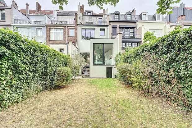 Brugmannplein - Mooi gerenoveerd huis - Tuin