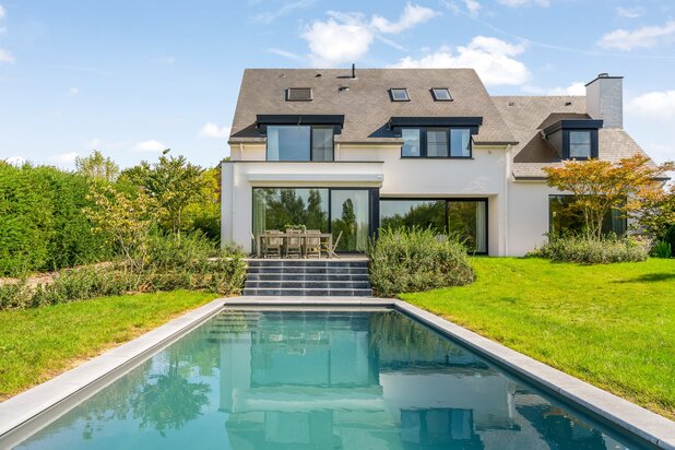 High-end villa en bouwgrond te Blanden