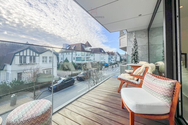 Recent 2 slaapkamer appartement op een absolute toplocatie in het Zoute.