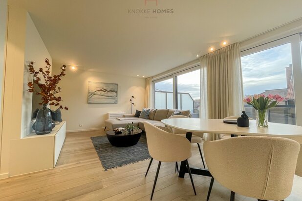 Volledig gerenoveerd appartement in nabijheid van de zeedijk met schitterende terrassen