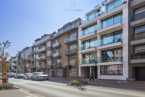 Prachtig afgewerkt nieuwbouwappartement met twee slaapkamers en twee badkamers op de Parmentierlaan