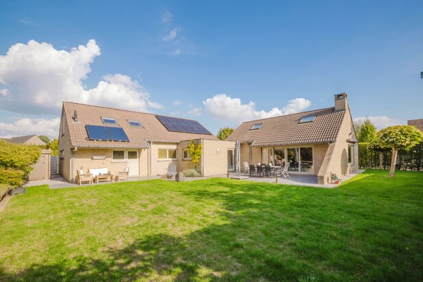 A lovely, versatile home in a quiet location in Merelbeke