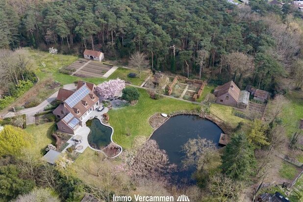 Statige villa op een unieke locatie te Bonheiden