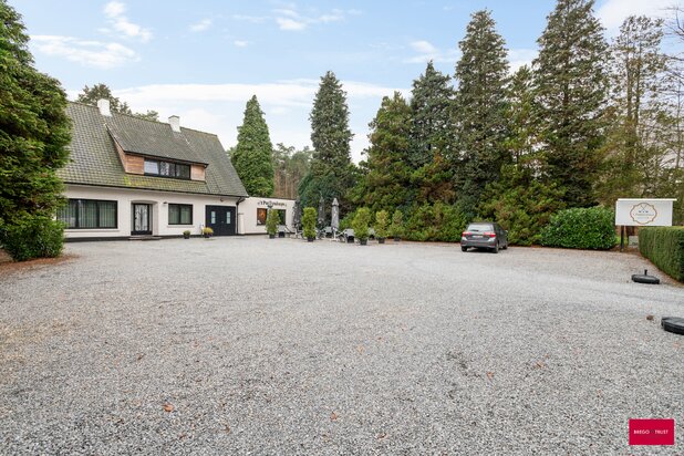 Charme villa met handelsruimte, praktijk of B&B