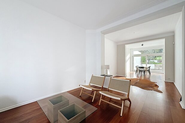 Dieweg/Lycée Français : Prachtig huis met 4 sk + kantoren