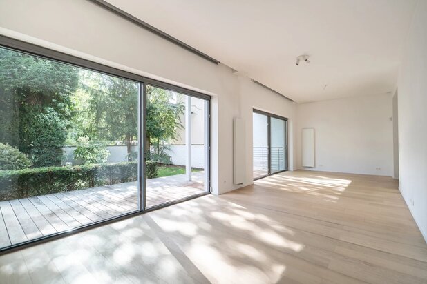 Uitzonderlijk Appt nabij Brugmannplein – Met Tuin en Terras