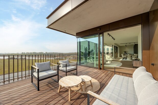 Riant nieuwbouw dakappartement met prachtig uitzicht 