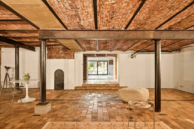 Uniek wonen met atelier, kantoor of exporuimte aan huis