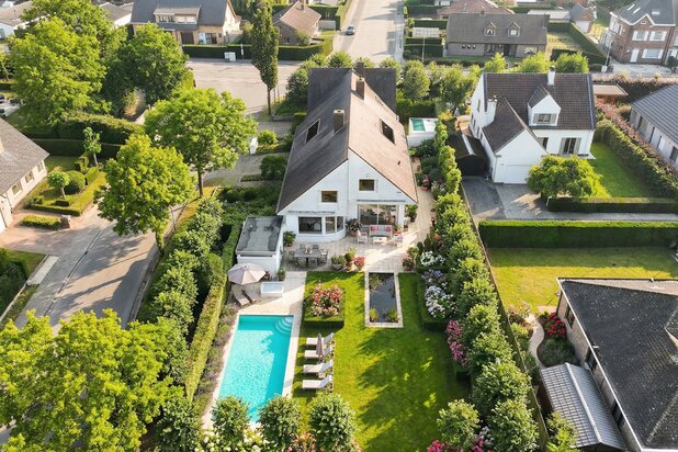 Elegante villa met polyvalente ruimte