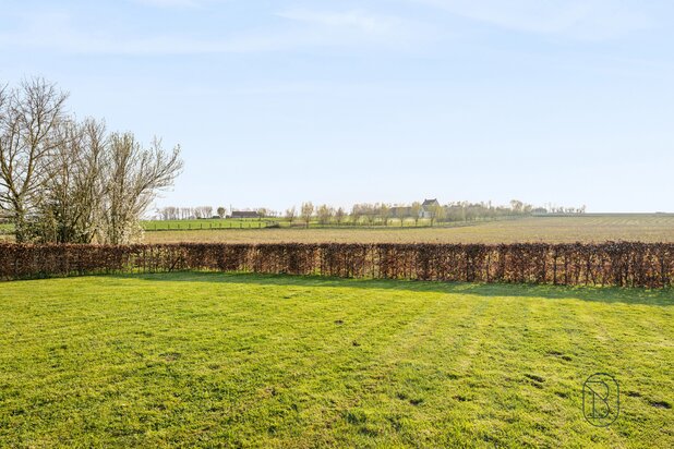 Ruime instapklare villa met prachtige verzichten 