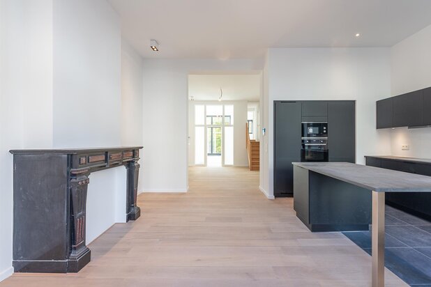 Elsene I Kasteleinplein   