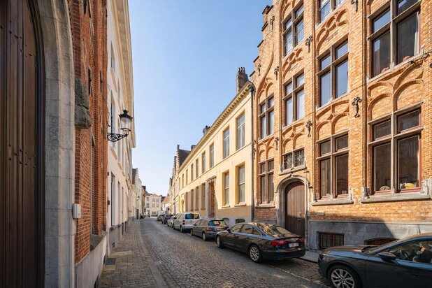 Historisch herenhuis aan de Augustijnenrei