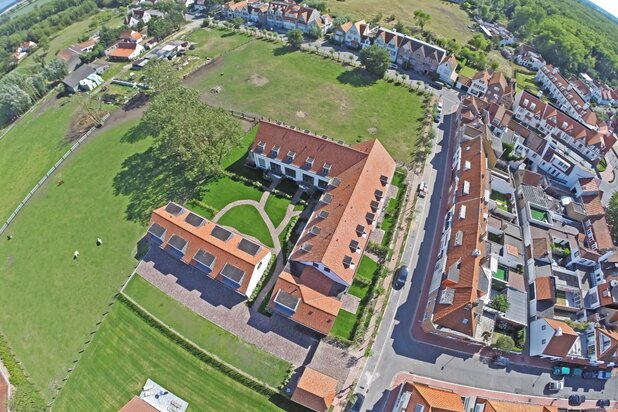 Instapklare woning met 5 slaapkamers aan de Oosthoek.