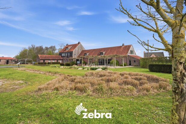 Ruime villa op een prachtig perceel van 11.110m² in groene omgeving!