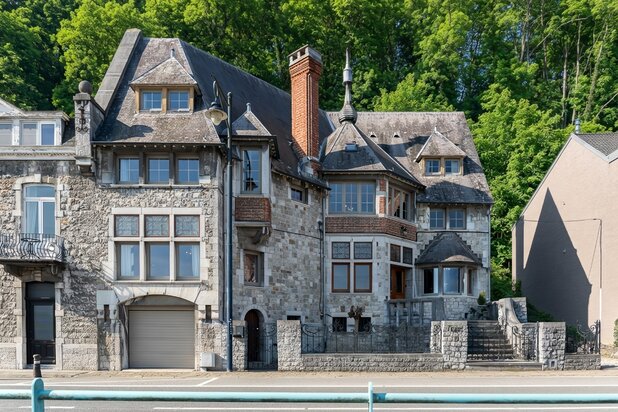 Wépion - Manoir Belle Époque rénové en bord de Meuse