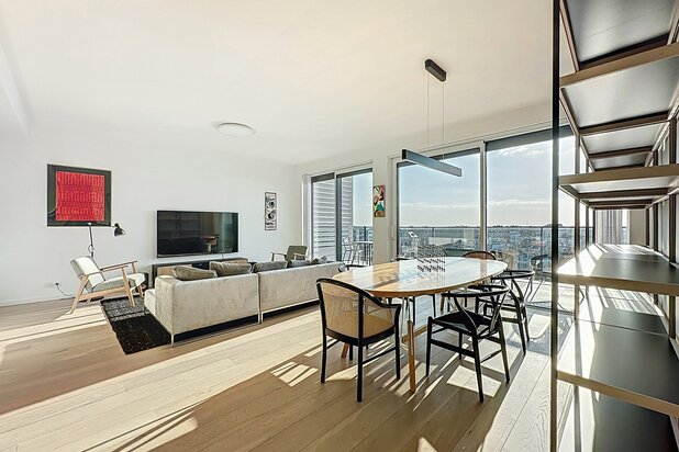 Cavell Court: Luxueus gemeubileerd appartement + terrassen