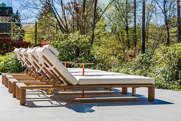 Proximité Forêt de Soignes une villa avec piscine