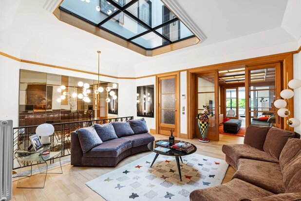 Molière – Gerenoveerd herenhuis met bijgebouw en tuin