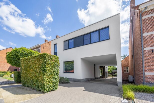 Moderne woning met tuin nabij het centrum van Westmalle
