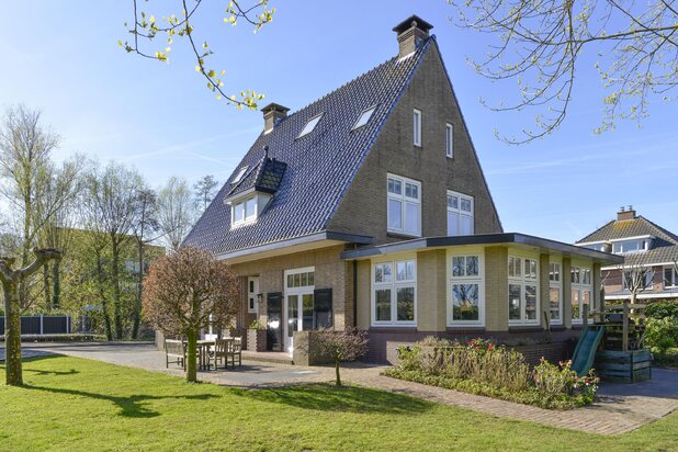 Villa te koop in NAARDEN met referentie 19311316570