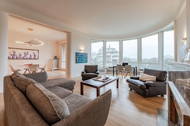 Louise, een volledig gerenoveerd appart van circa 190 m².