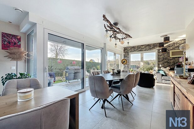 Une maison moderne ... rare sur le marché