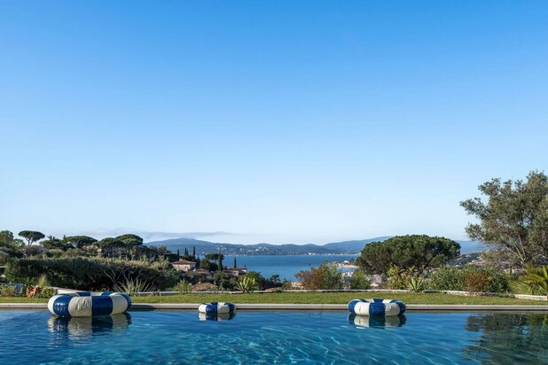 Villa met panoramisch zeezicht in Sainte-Maxime