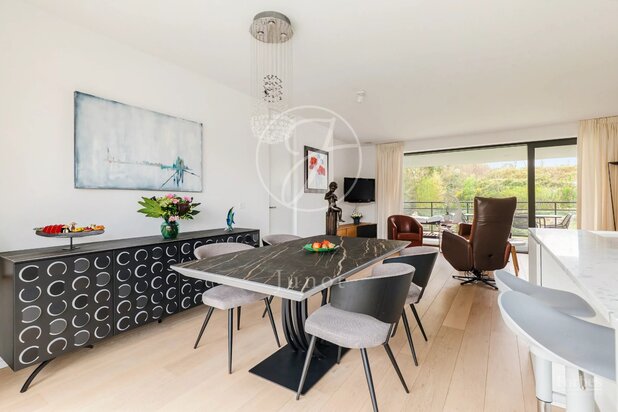 Auderghem - PARC TENREUKEN - Appartement - 2 kamers - 124m² - 2 slaapkamers - Licht - Parking