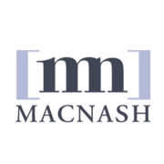 Macnash Halle-Pajot