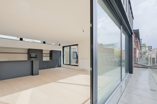 Petit Sablon / Penthouse neuf ±204m² 3ch.