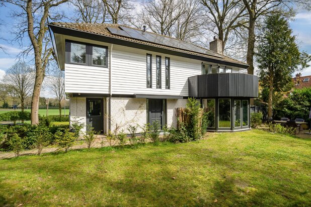 Villa te koop in LAREN met referentie 19711720047