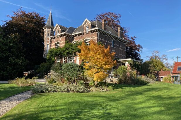 Landhuis in Jurbise I Elegantie en historische charme