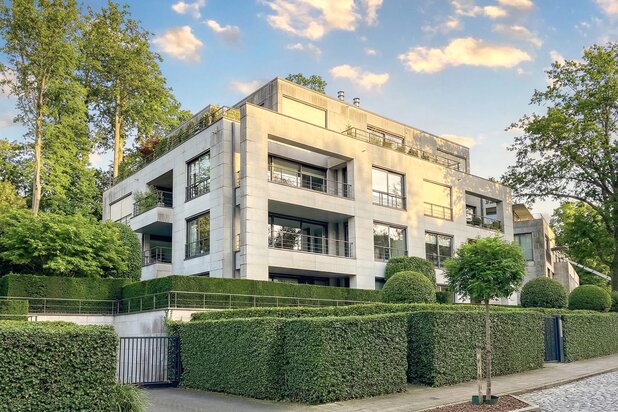 Uccle, prachtig appartement in het Corbiau-gebouw