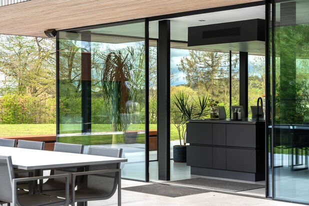 Spa - Domaine d’exception avec piscine et garages 6 voitures