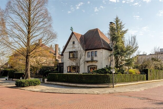 Park Den Brandt ∣ Karaktervolle villa in cottagestijl met zuidtuin.