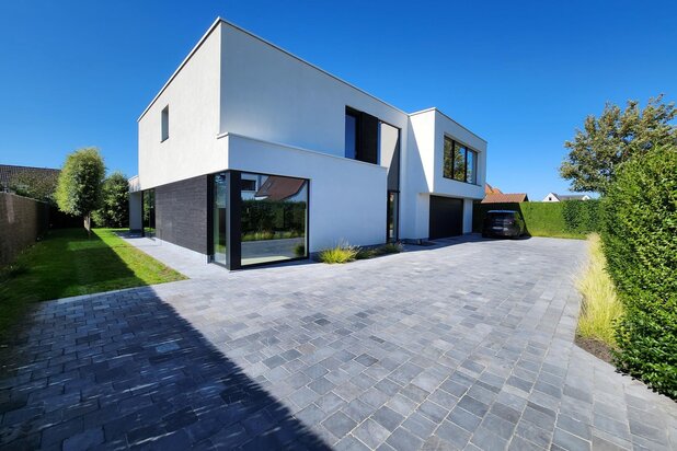 Villa individuelle, de récente construction, situé à proximité du centre de Knokke.