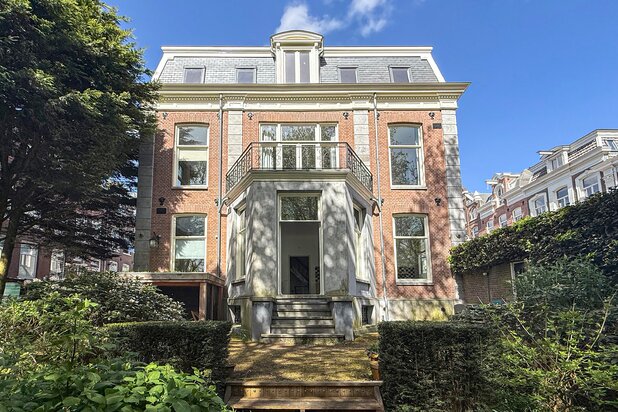 Villa te koop in AMSTERDAM met referentie 19211521191