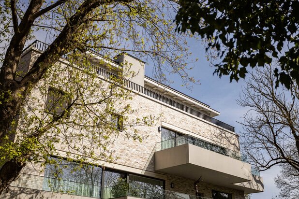 Luxueuze penthouse omgeven door groen in Gent