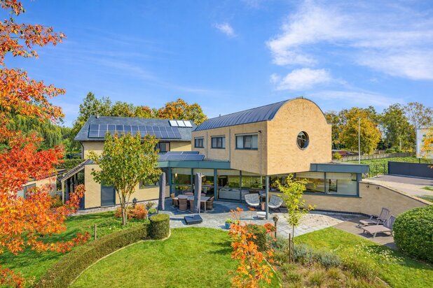Zegbroek 31: Culinaire luxe en energetische vrijheid op een zuid-perceel van 1.076 m².