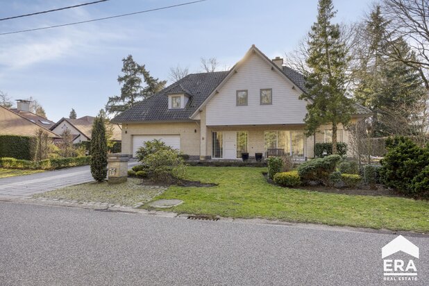 Landelijk gelegen villa te koop in Achel