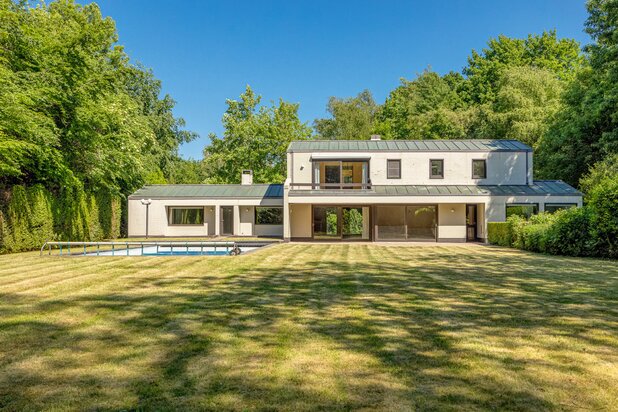 SCHILDE – Villa met zwembad 