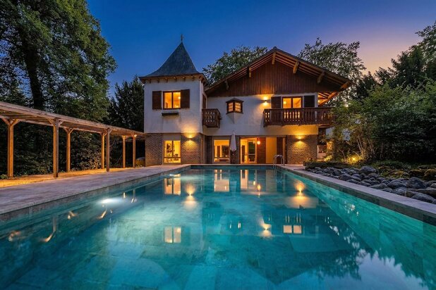 Unieke villa midden in het groene Kluisbos