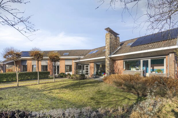 Lichtrijke woning met 3 ingerichte woonentiteiten!