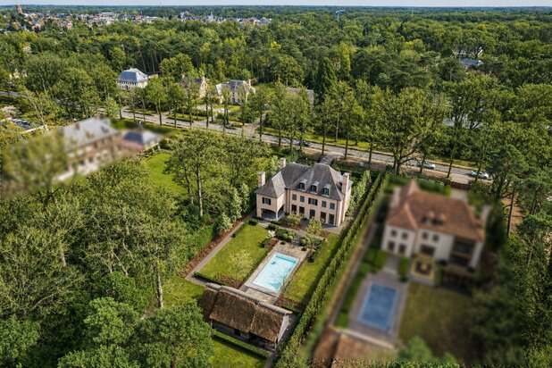 Exclusieve Manoir op toplocatie met luxueuze afwerking!