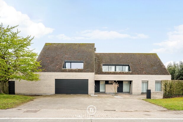 Villa met praktijkruimte