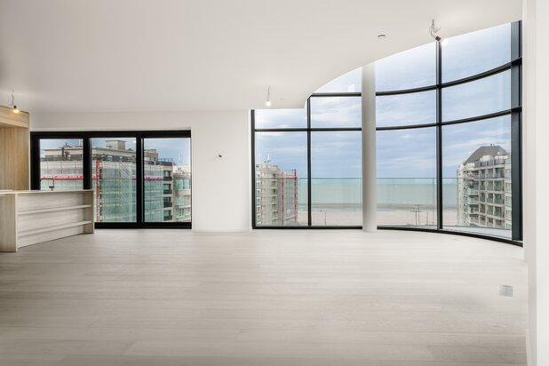 Ruime mezzanine met panoramisch zeezicht en 4 slaapkamers in de Heldentoren