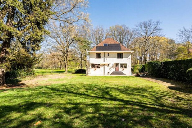 Karaktervolle villa met panoramisch zicht op de golf van Sint-Martens-Latem
